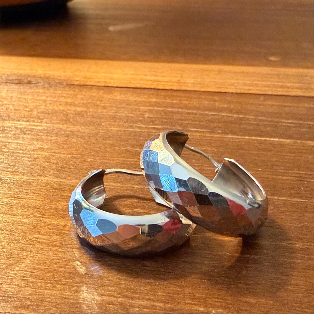 10k white gold Hoop Earrings